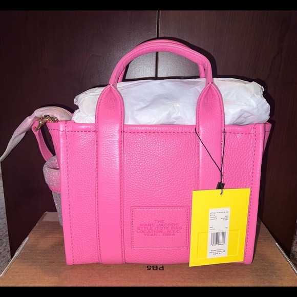 Marc Jacobs Mini Leather Tote - Picture 2 of 8